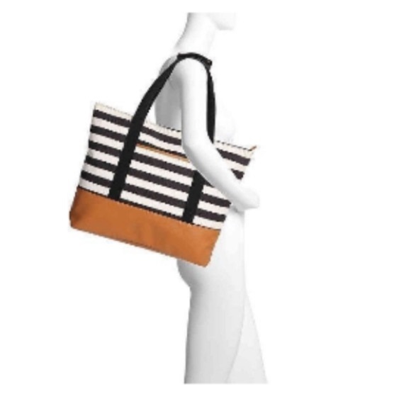 Black/White/Cognac Weekender Tote - NWT - Picture 3 of 7